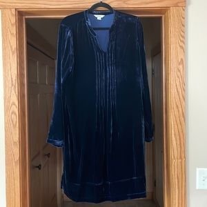 Sundance Lightweight Velvet-Feel Dress